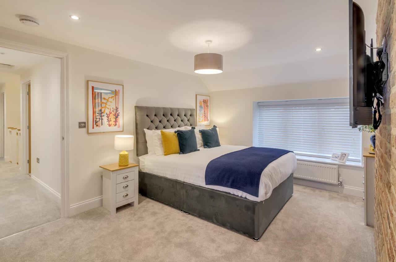 Spacious 6-Bed Home, Near The Norfolk Broads Clippesby Eksteriør billede